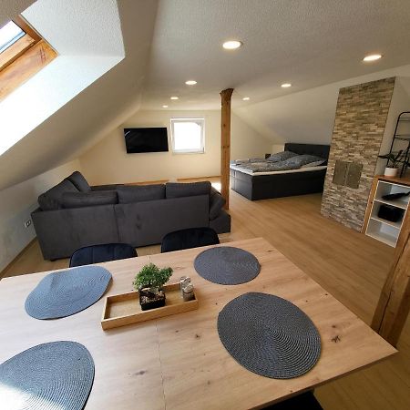 Zentrale Wohnung In Crailsheim Eksteriør bilde